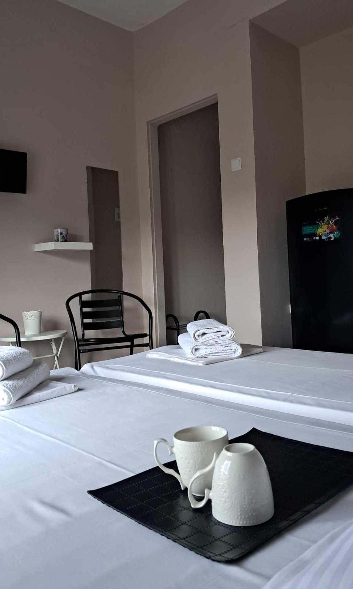 Meerithic Rokka Rooms Vourvourou Eksteriør billede