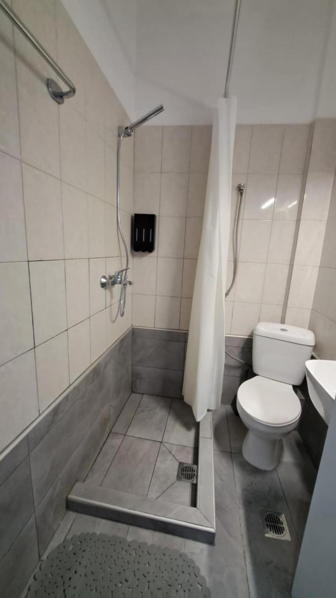 Meerithic Rokka Rooms Vourvourou Eksteriør billede